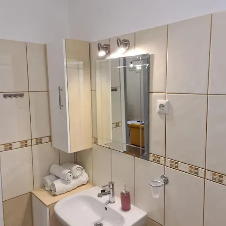 Apartment Sani-modern And Cozy Supetar
