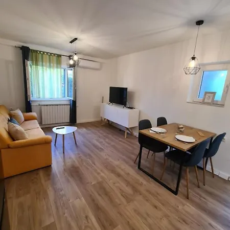 Sani-modern And Cozy *